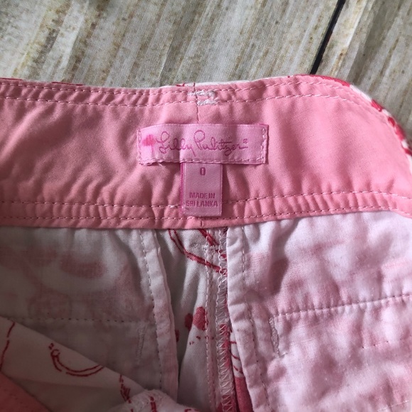 Lilly Pulitzer Super Cute Red/ White Short Size 0 - Picture 5 of 11